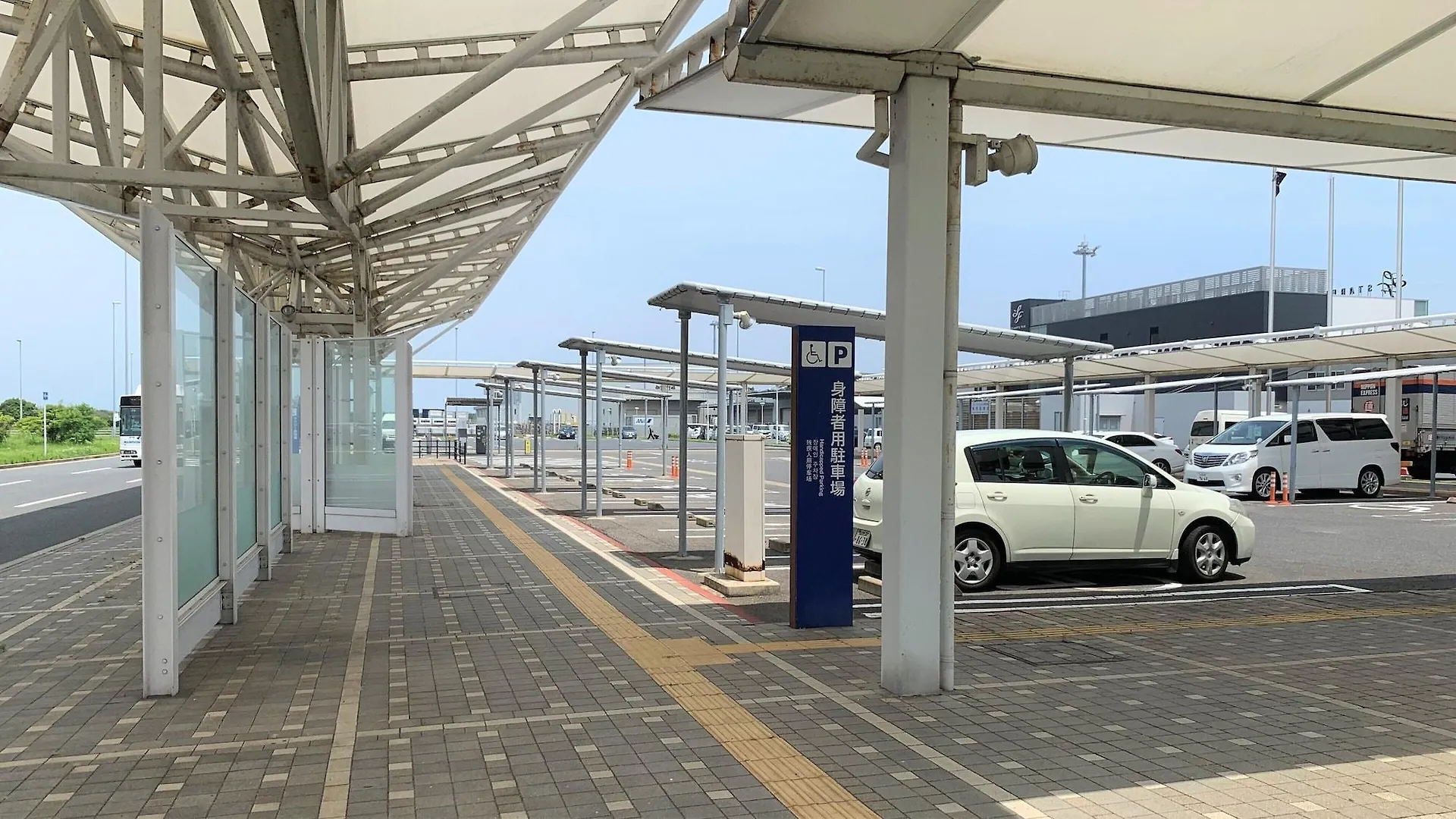 Toyoko Inn Kitakyushu Airport 3*,  Japan